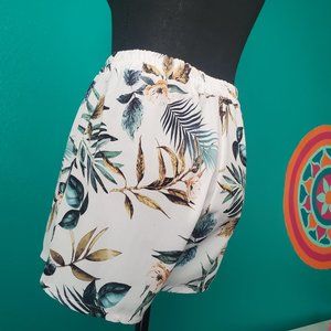 BOOHOO Floral Shorts Black (Yellow/Green)